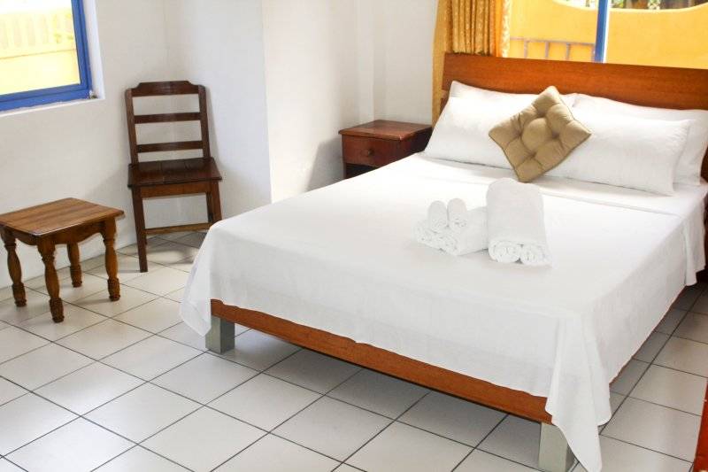 1-bedroom-apt2  (©  Seychelles Reservations)