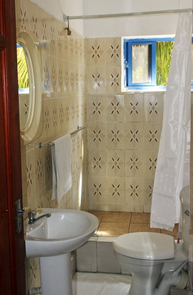 bathroom  (©  Seychelles Reservations)