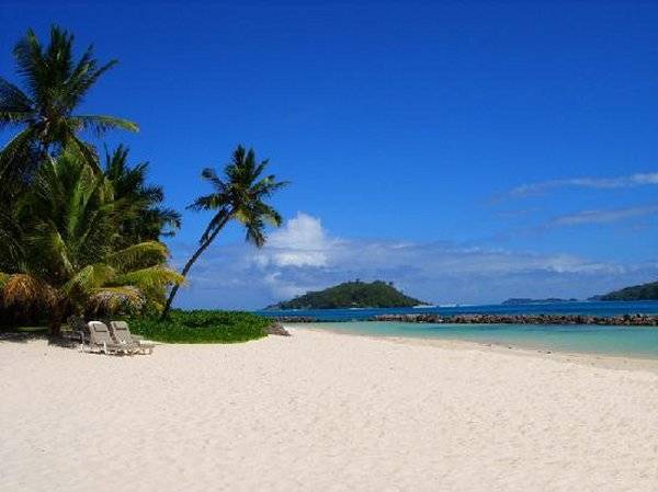 seychelles-bay-view-villa-plage  (©  / BayView Seychelles)