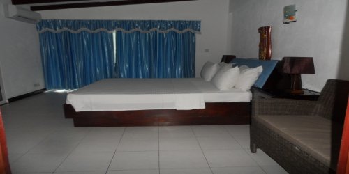 seychelles-booking-anse-norwa-self-catering-room2  (©  Seychelles Reservations)