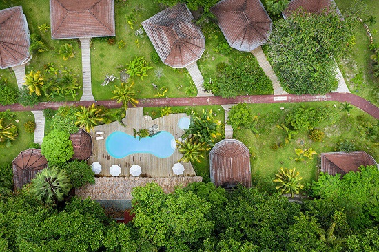 seychelles-booking-bliss-hotel-aerial-vew1  (©  Seychelles Reservations)