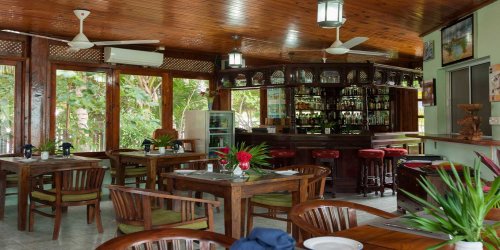 seychelles-booking-le-relax-beach-resort-restaurant1  (©  Seychelles Reservations)