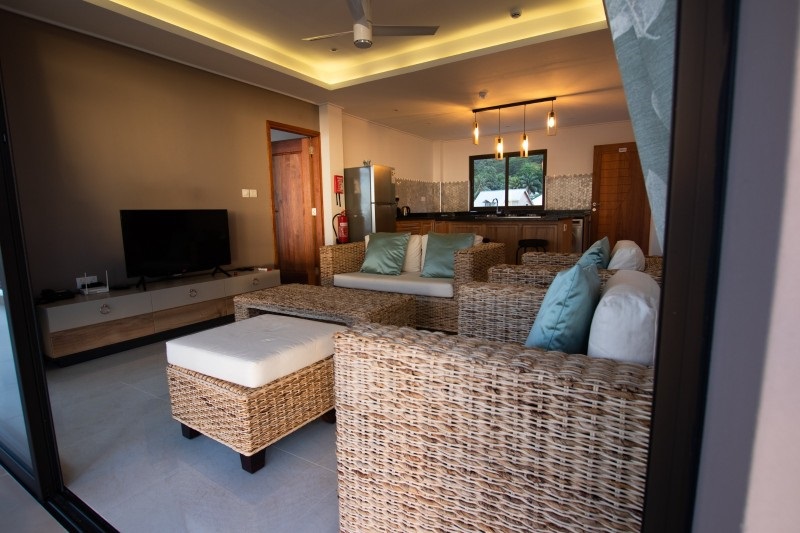 seychelles-booking-villa-rousseau-lobby2  (©  Seychelles Reservations)