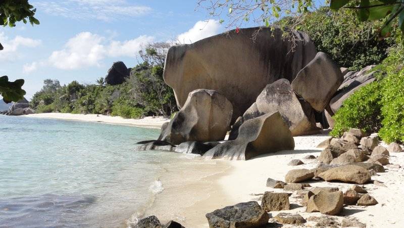 seychelles-excursions-la-digue-source-d-argent-6  (©  Seychelles Reservations)