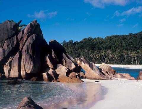 seychelles-la-digue-5  (©  Seychelles Reservations)