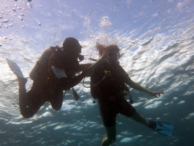 seychelles-mahe-blue-sea-divers-decouverte-3  (©  Seychelles Reservations)