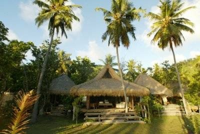 seychelles-north-island-villa-ext  (©  / North Island Resort)