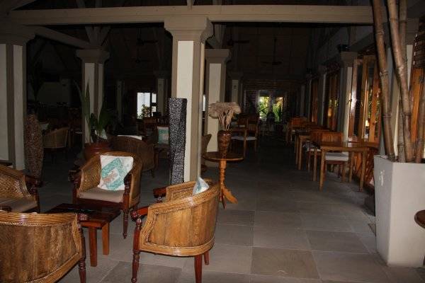 seychelles-praslin-indian-ocean-lodge-restaurant-2  (©  Seychelles Reservations)