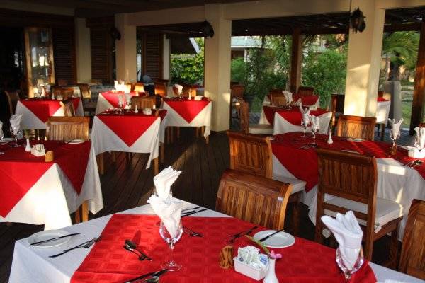 seychelles-praslin-indian-ocean-lodge-restaurant  (©  Seychelles Reservations)