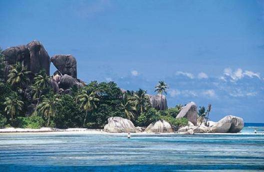 seychelles-praslin  (©  Seychelles Reservations)